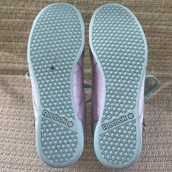 Reebok Junior girl’s Classic - Picture 11 of 11